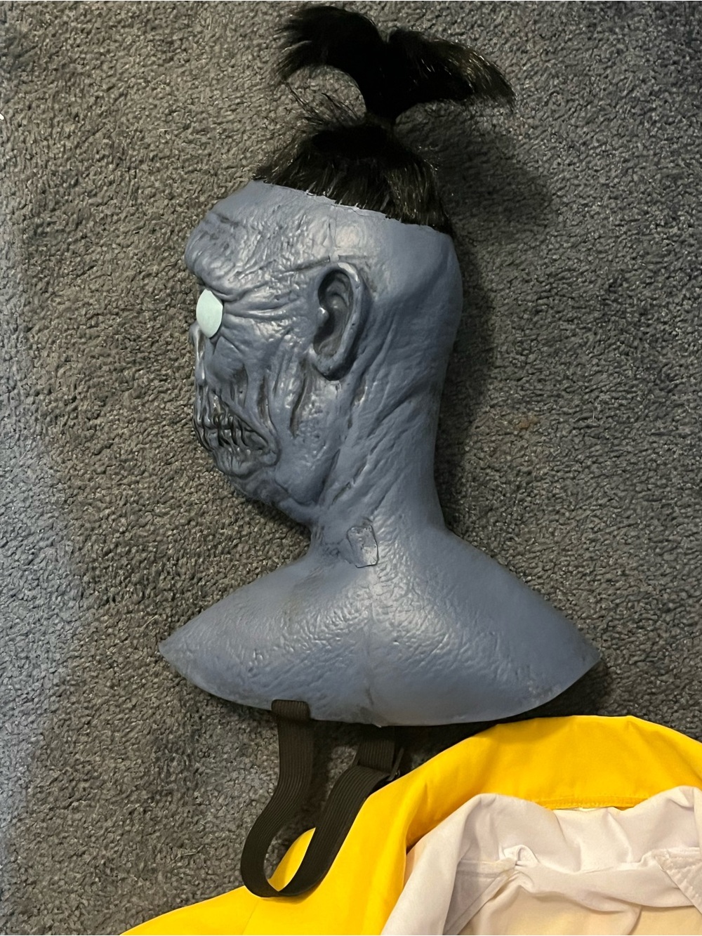 [Large] Spirit Halloween Adult Shrinker Bob Costume Beetlejuice - Picture 9 of 11